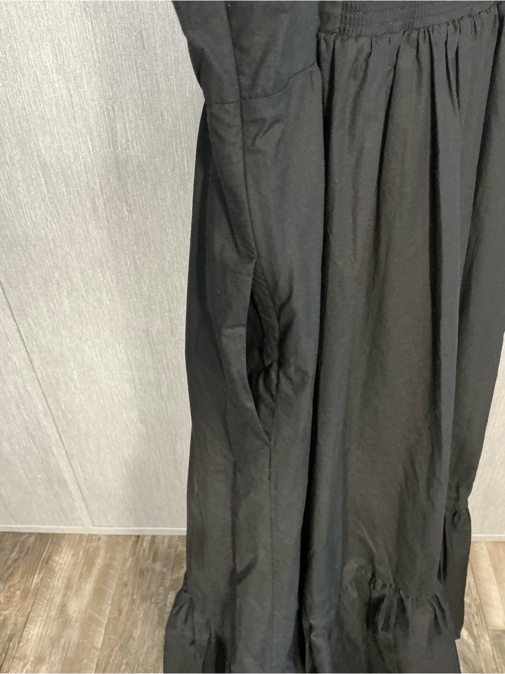 A.L.C. Black Ruched Bodice Maxi Dress with Wide Straps Size 10 - Picture 14 of 16